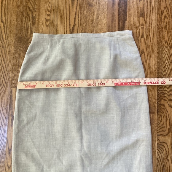 Giorgio Armani skirt lined flax neutral quiet luxury pencil size 10 - Picture 3 of 10